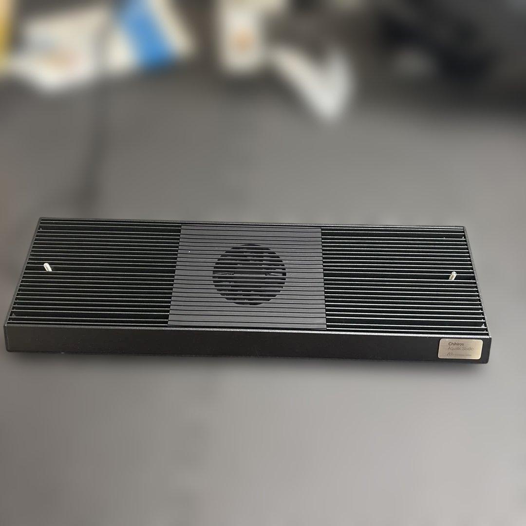 Chihiros VIVIDⅡ 専用シェード付き