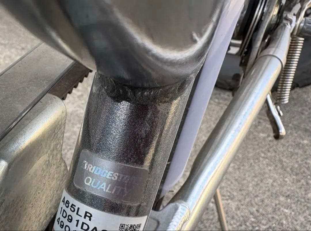 定価約11万 通勤通学向け自転車 ブリヂストンアルベルトロイヤル(付属品約1万)