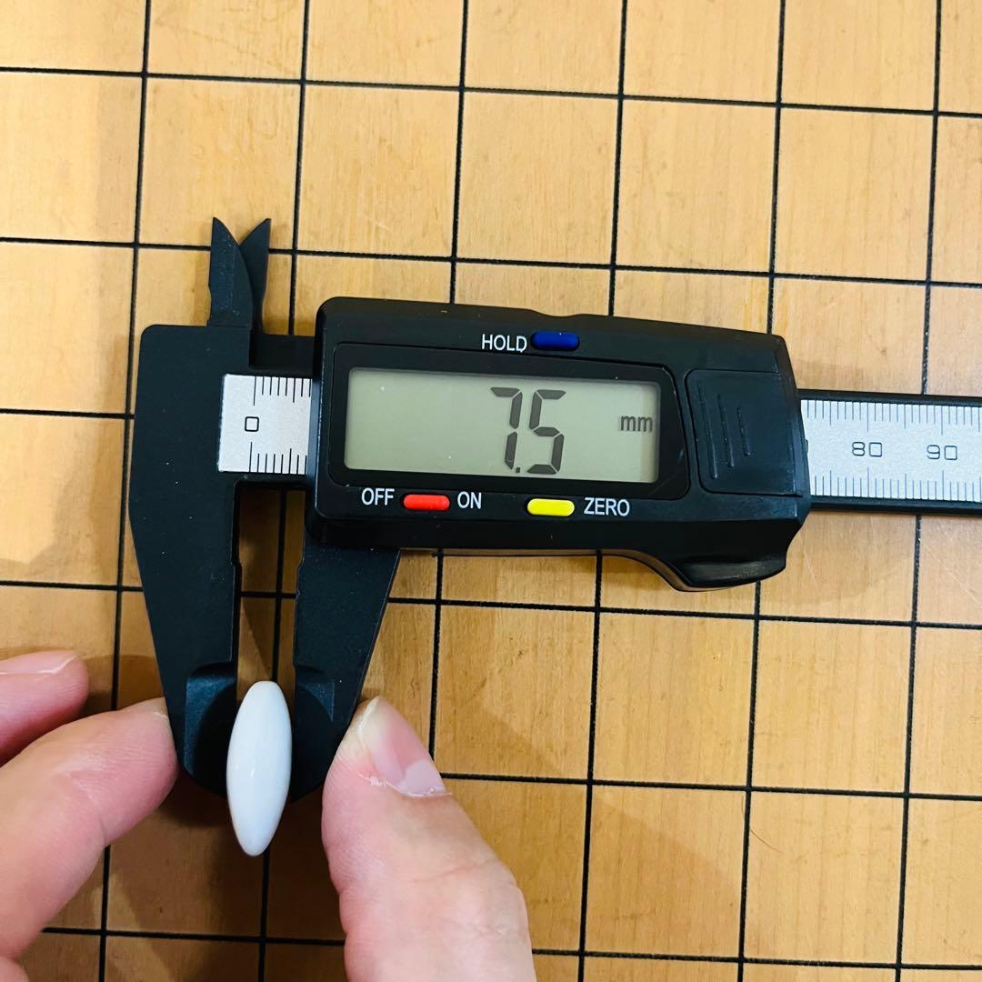 【美品】 高級囲碁セット 碁盤 本桂 碁盤セット 碁石付き 脚付き へそ有