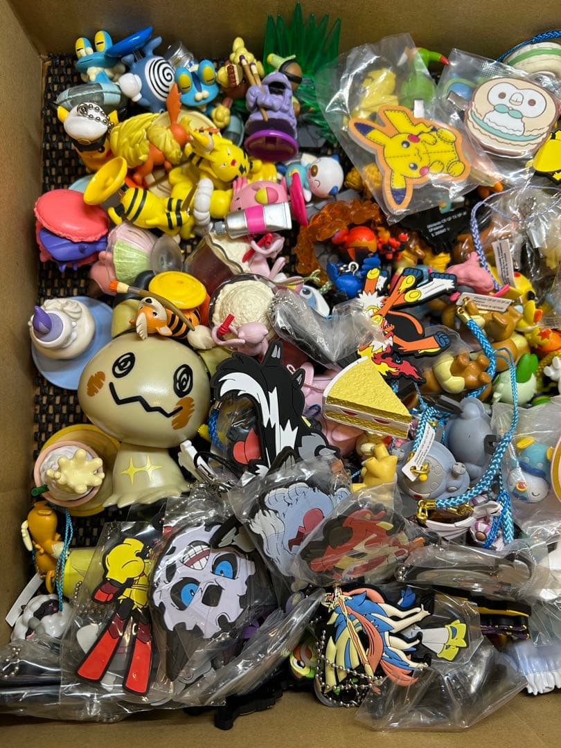 ポケモン　ガチャ　のみ　大量　まとめ売り　150点以上　ガチャポン　ピカチュウ