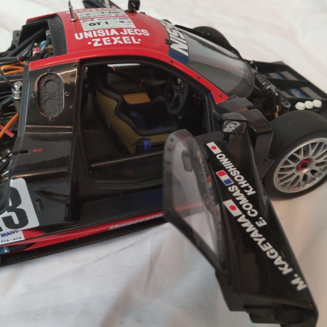 1/18 オートアート 日産　R390 箱なし　難あり