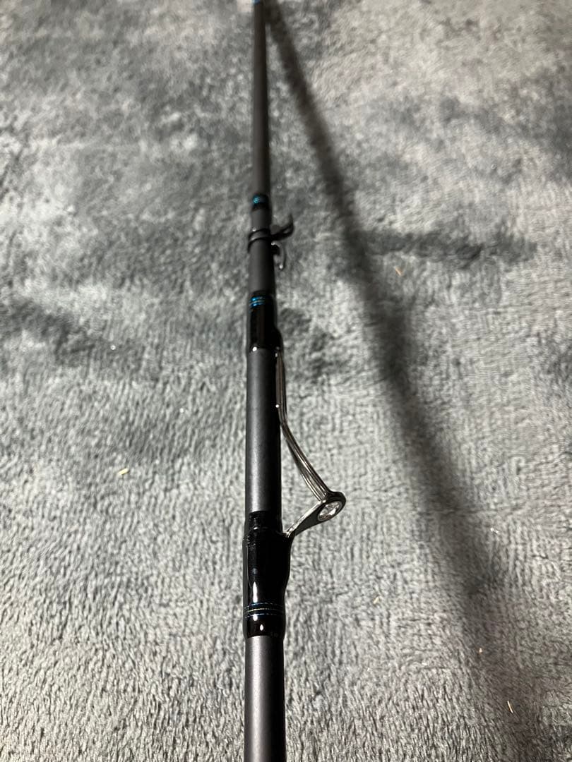 エメラルダス　Air 85MLM IL(インターライン) ロッドケース付き