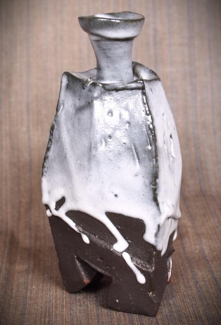 人気作家★隠崎隆一【師：人間国宝　伊勢崎淳】★白釉徳利