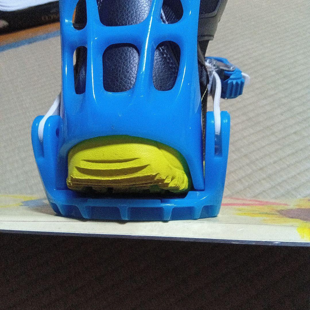 カラフル花柄スノーボードキッズ　90センチ