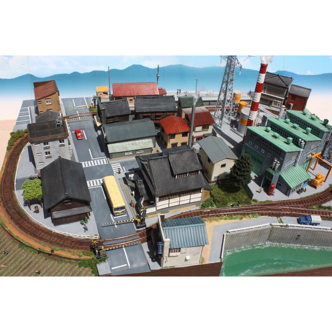 Nゲージ ジオラマ 「煙突のある街」 ジオコレ ストラクチャー 鉄道模型