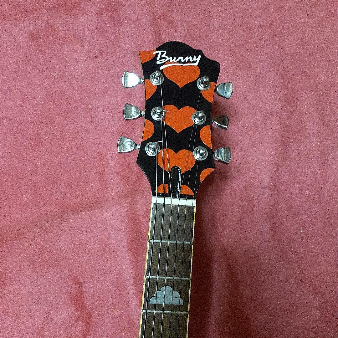 【良・美品】ブラックハート・hideモデル。モッキンバードエレキギター。