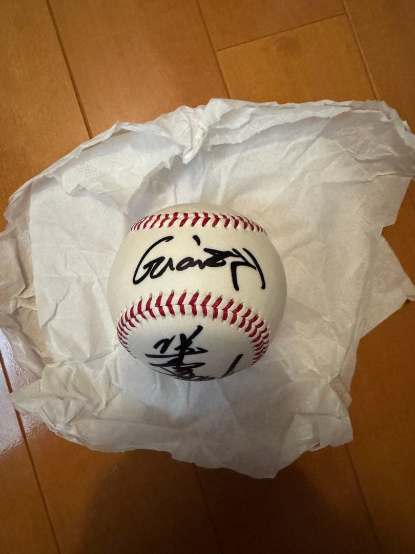 坂本勇人直筆サインボール(背番号61)
