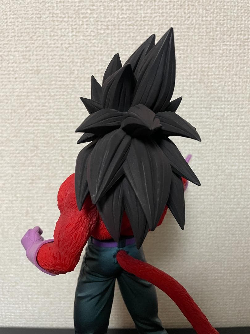 グレイテストサイヤン ゴジータ、悟空、ベジータ3体セット➕GTロゴフィギュア