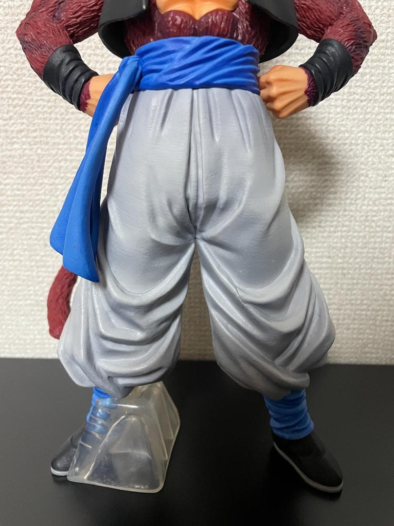 グレイテストサイヤン ゴジータ、悟空、ベジータ3体セット➕GTロゴフィギュア