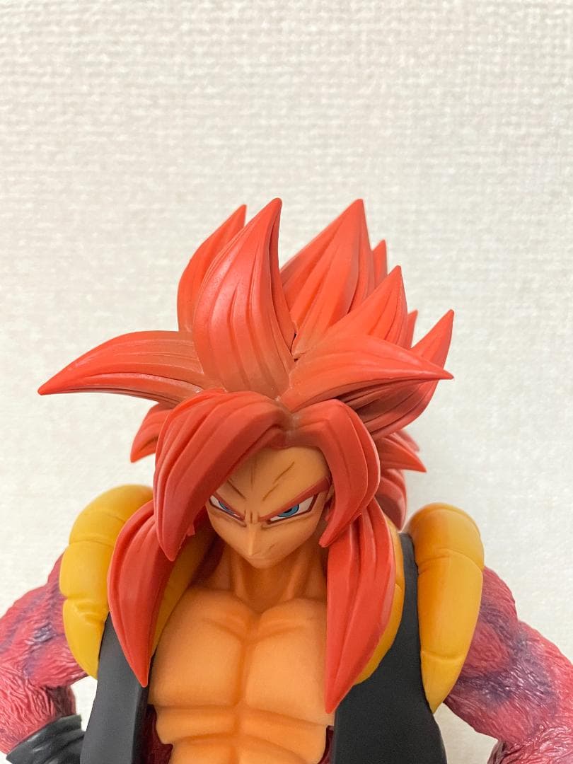 グレイテストサイヤン ゴジータ、悟空、ベジータ3体セット➕GTロゴフィギュア