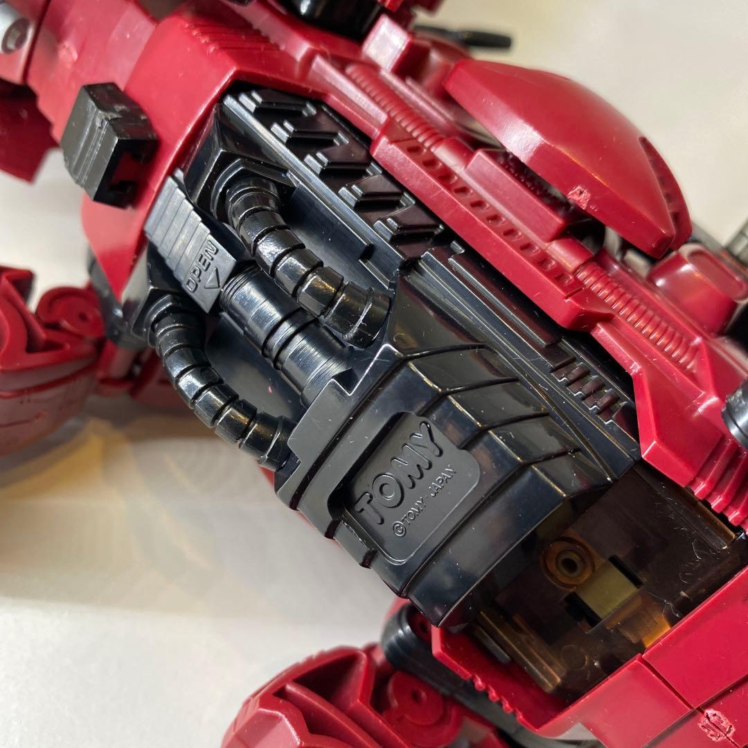 メカ生体ゾイド レッドホーン サーベルタイガー