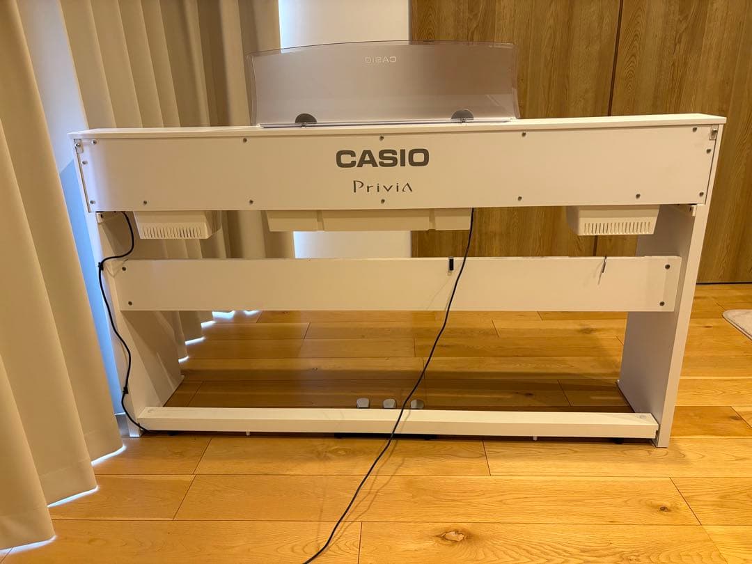 電子ピアノ　CASIO Privia PX770 ホワイト