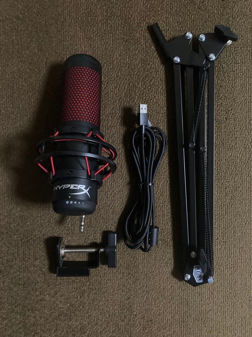 HyperX Quadcast USBコンデンサーマイク