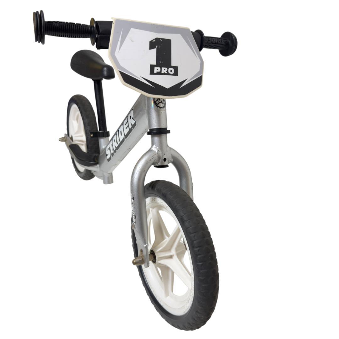 人気　STRIDER12　PRO ストライダーアルミフレーム バランスバイク