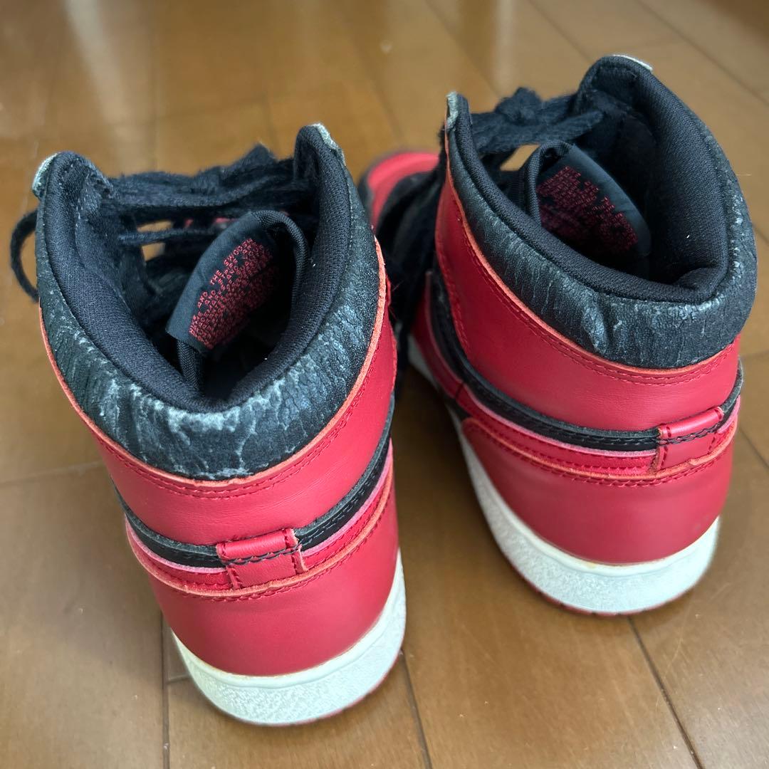 Nike Air Jordan 黒/赤 ハイカットシューズ