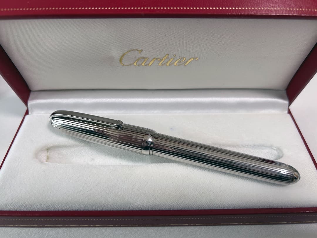 【Cartier】万年筆 ルイ カルティエ プラチナフィニッシュ ゴドロン