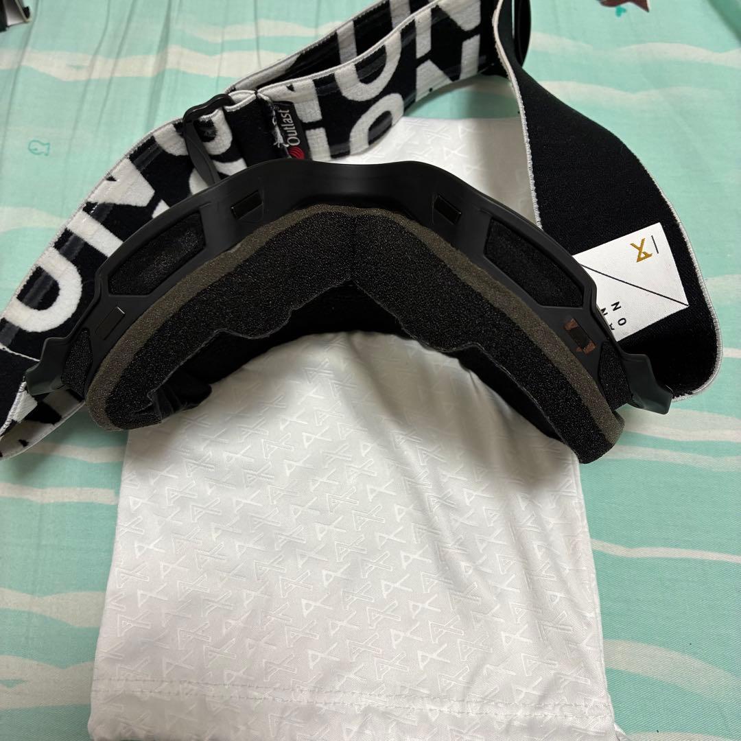 Burton ANON M4 ゴーグル Asia fit 球面レンズ