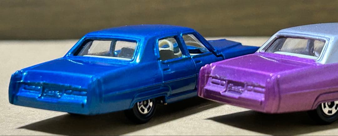 トミカ キャデラック フリートウッド ブローアム キャデラックセビル 2台セット