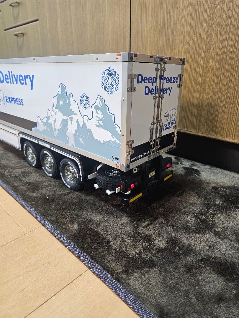 タミヤ1/14 スカニアR620 3軸セミトレーラー　セット