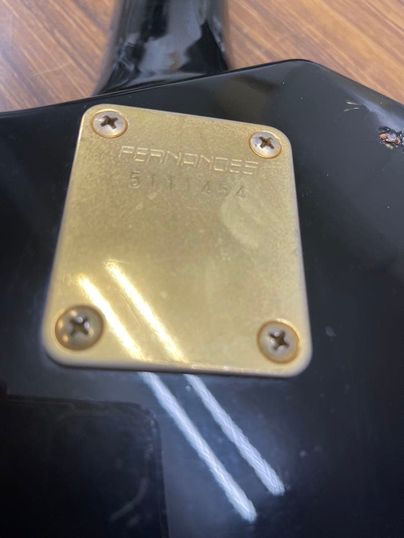 希少 FERNANDES BXB-75 explorer エクスプローラー