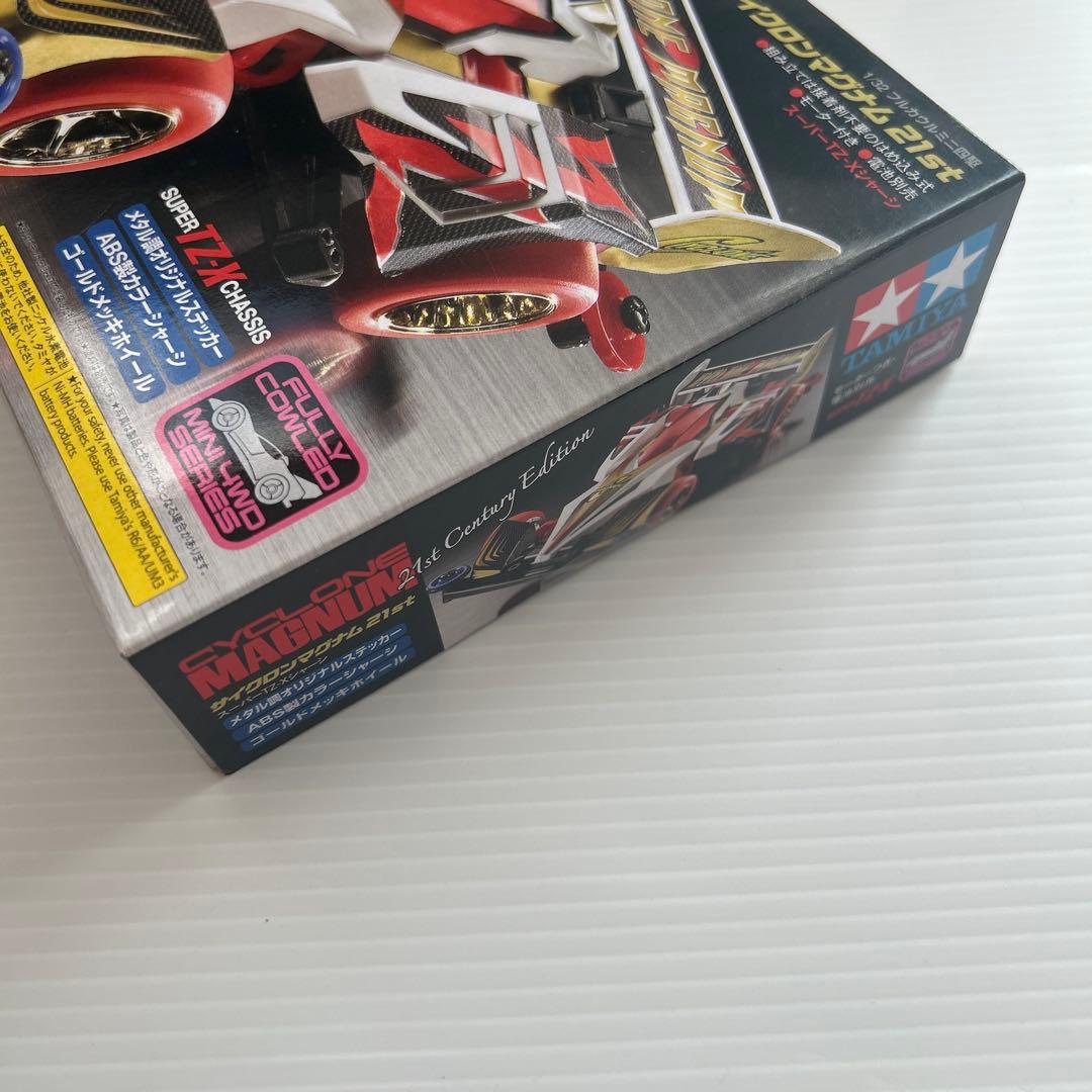 1/32フルカウルミニ四駆 サイクロンマグナム 21st ホワイト