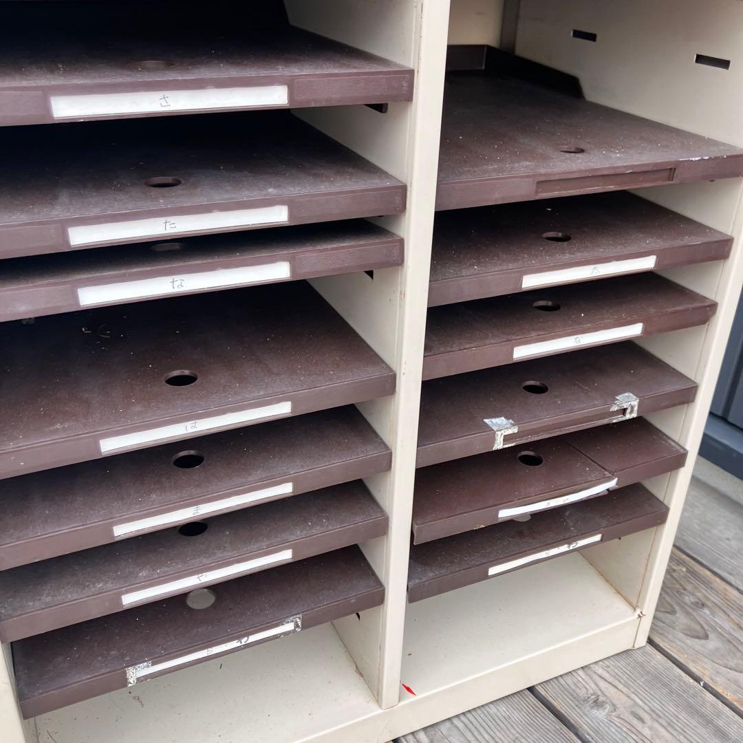 ② インダストリアル ライオン スチールキャビネット 書類入れ カルテケース