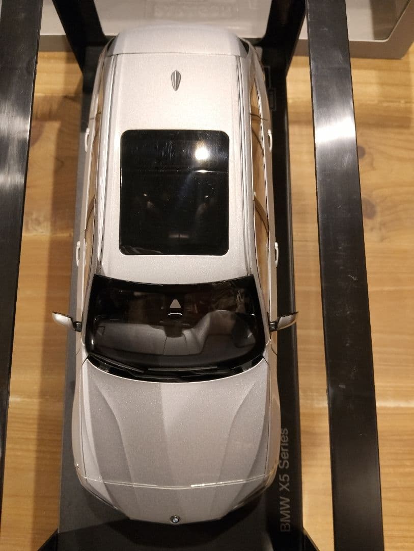 1/18 パラゴンモデル　 X5　ディーラー　ミニカー　グレイシアシルバー