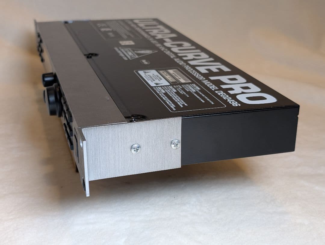 【美品USED】BEHRINGER DEQ2496 イコライザー