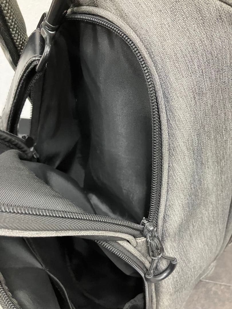 だり！オークリー キャディバッグ 9.5型　ゴルフバッグ