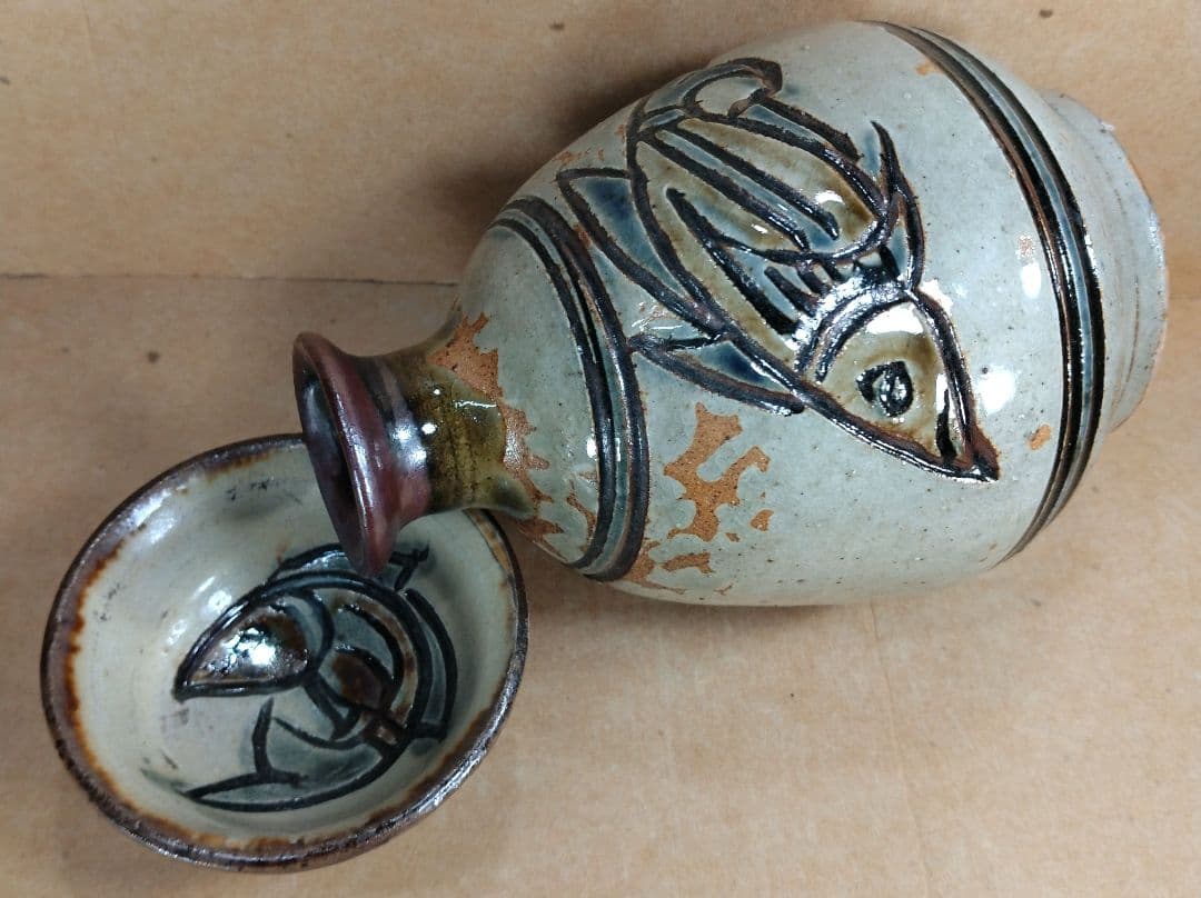 【本物保証】金城次郎「魚海老徳利」「壷屋焼 ぐい呑」2セット全共箱 栞 人間国宝