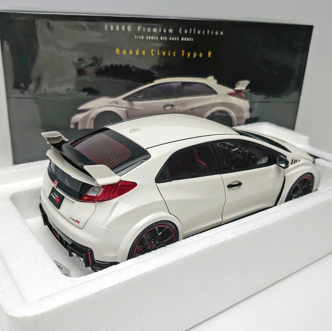 《未使用》1/18　EBBRO　ホンダ　シビック　タイプ　R　2015　白　模型