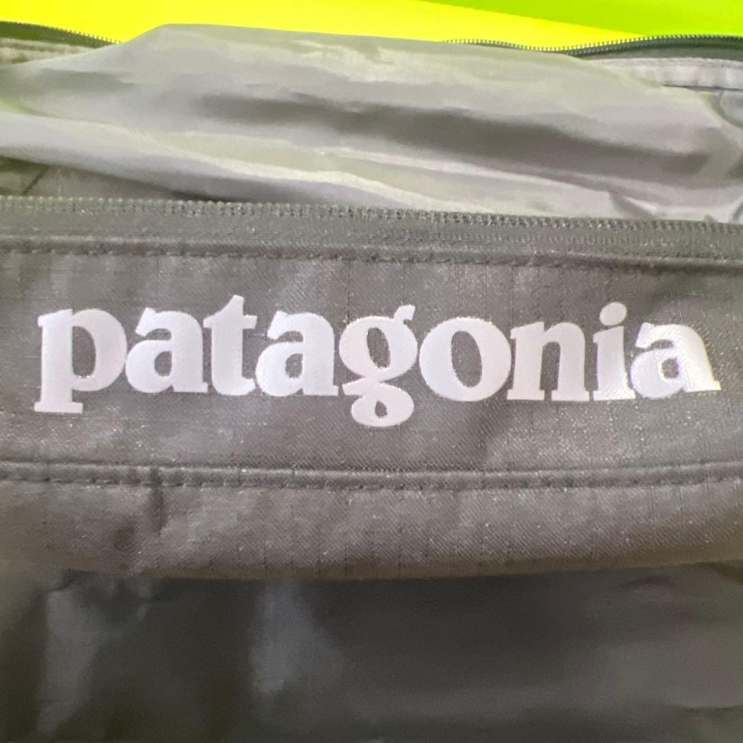 patagonia 黒 トラベルポーチ