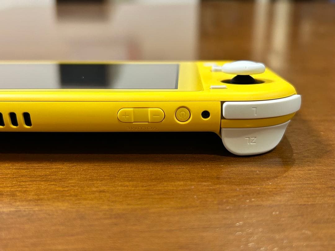 Nintendo Switch Lite イエロー 本体（美品）