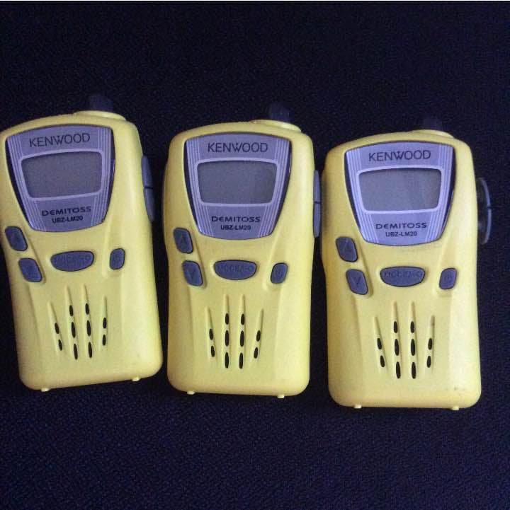 ケンウッド特定小電力トランシーバー UBZ-LM20YW3台セット充電器付き