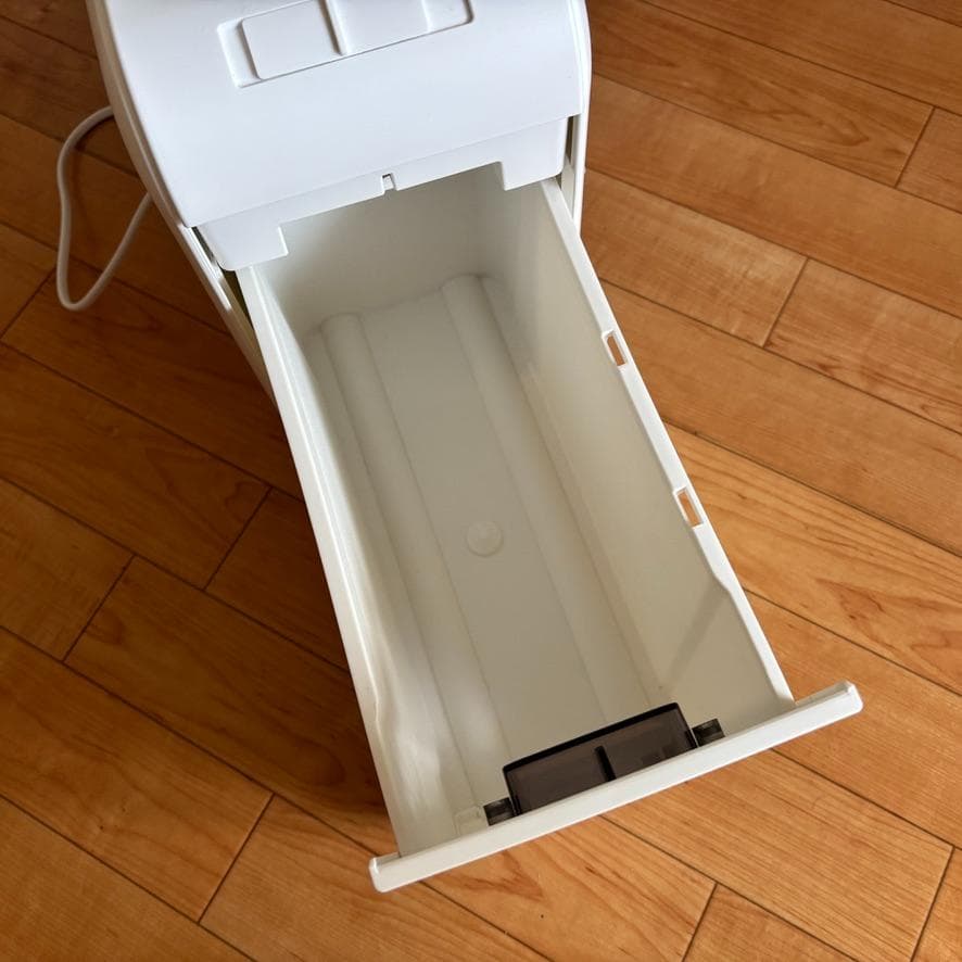 アイリスオーヤマ パーソナルシュレッダー P4HS75M-W