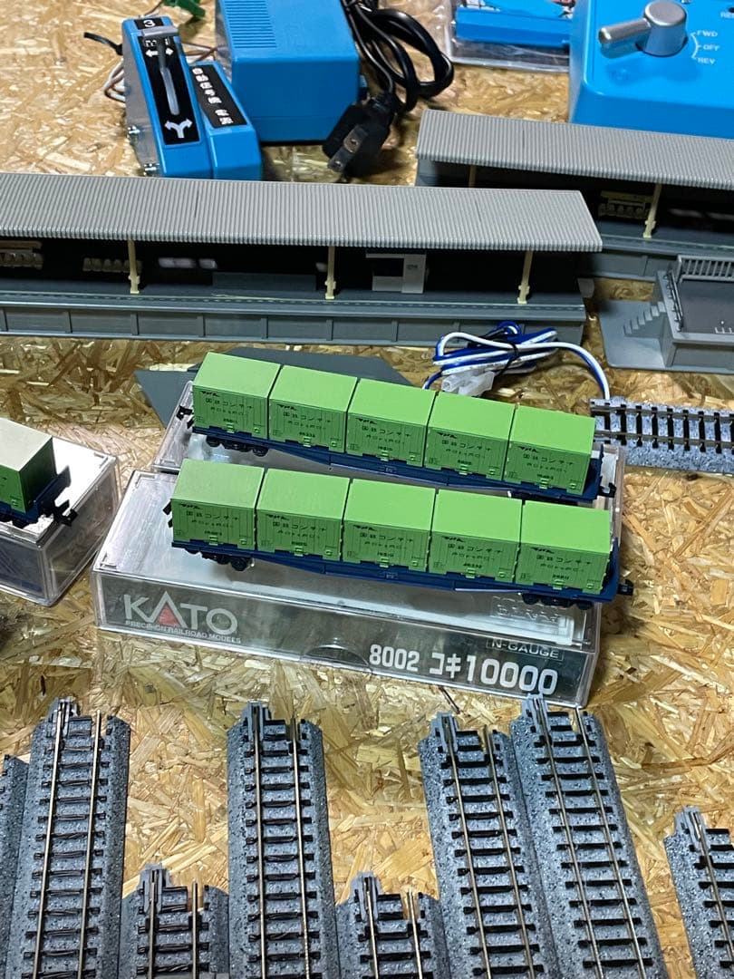 Nゲージ KATOレールセット DE10 貨物　信号機つき本日まで限界お値下げ中