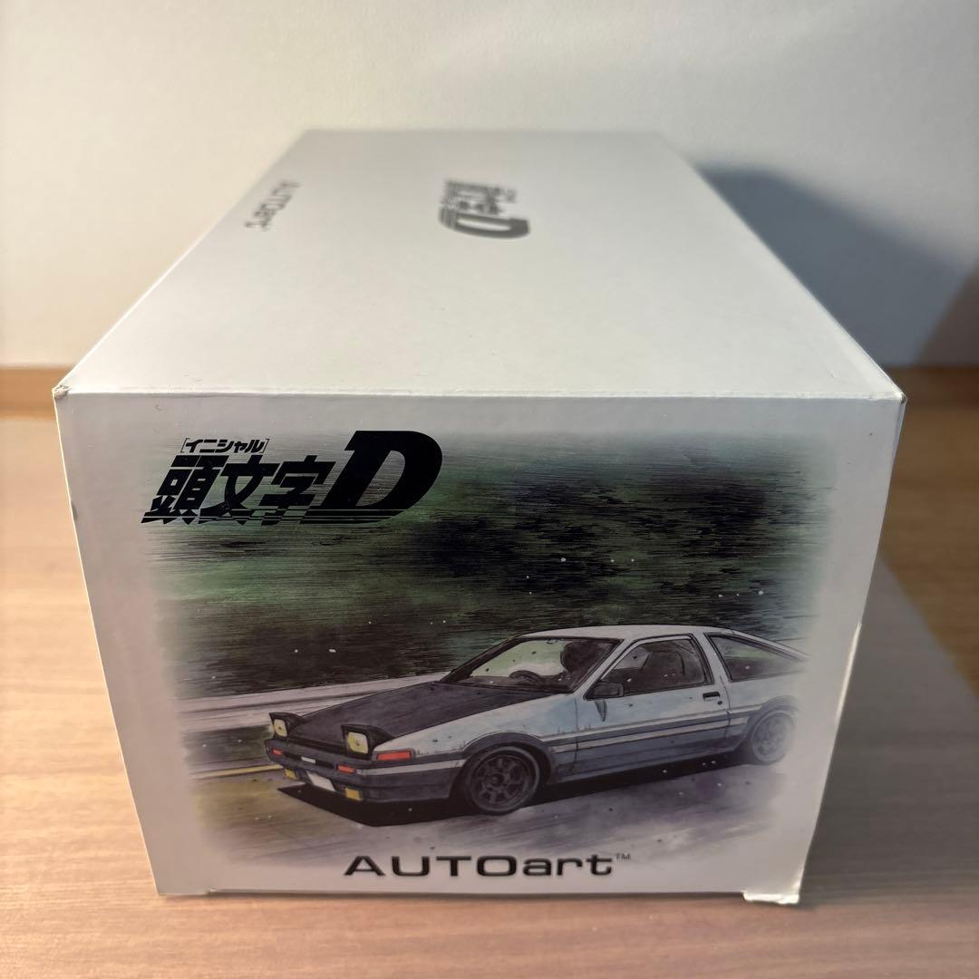 オートアート　頭文字D トヨタ スプリンター トレノ AE86 1/18