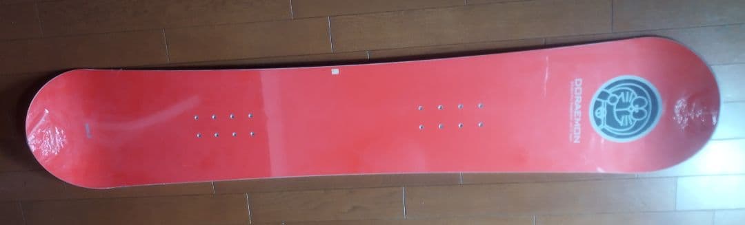 限定品　ドラえもん　スノーボード