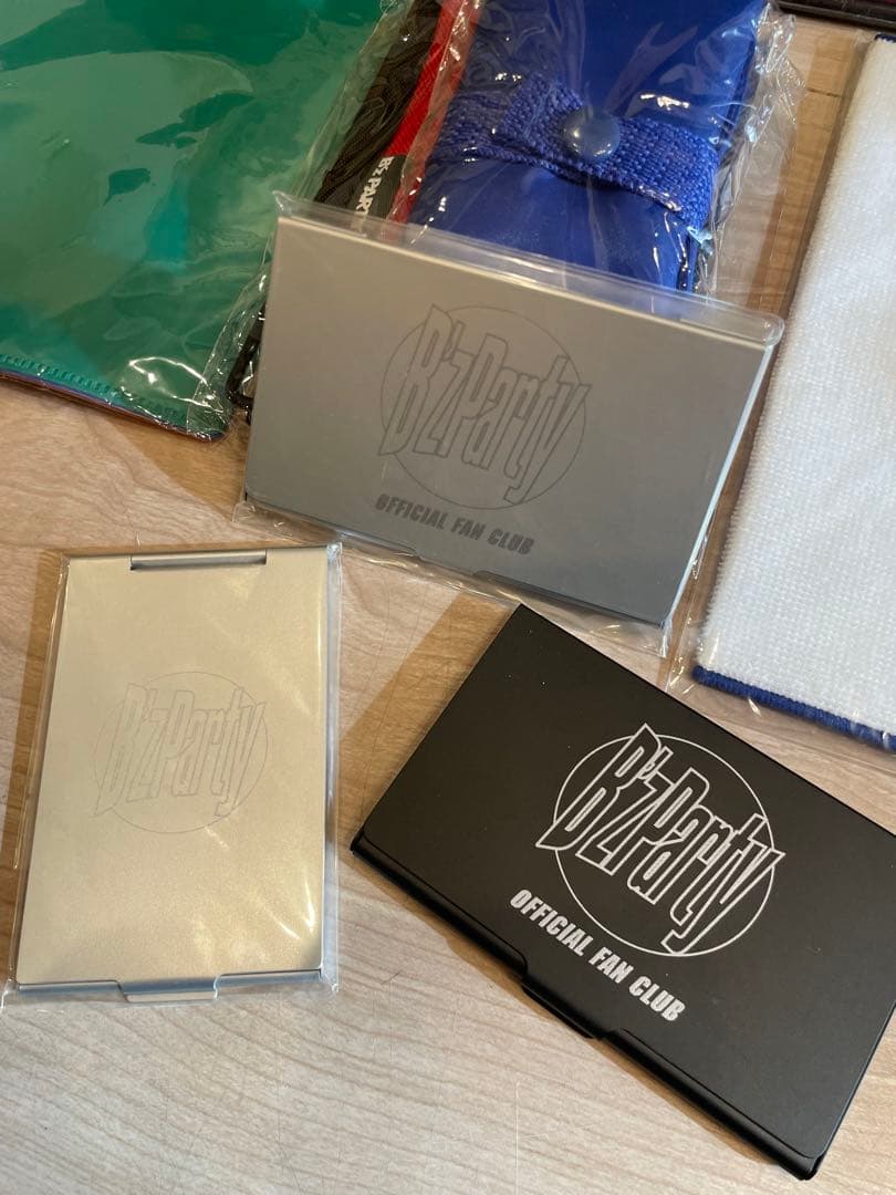 B'zグッズまとめ売り　会報・ツアーパンフ・その他グッズ色々