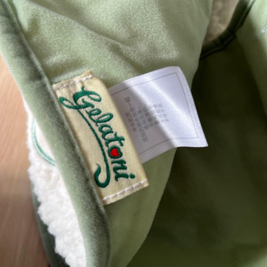 香港ディズニーランド　ジェラトーニ　もこもこフード付きブランケット