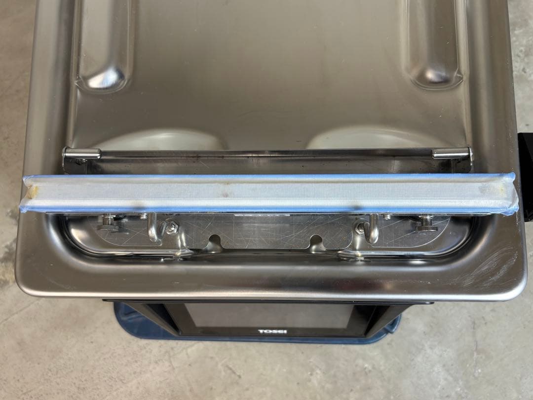 TOSEI トスパック 業務用 卓上型 真空包装機 V-393 2024年製