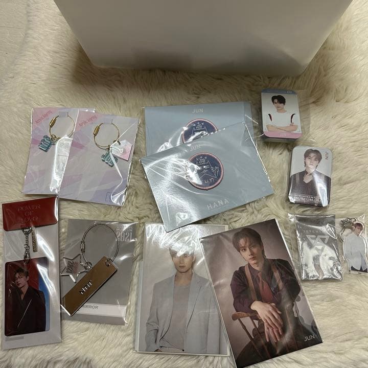 SEVENTEEN ジュン トレカ グッズ