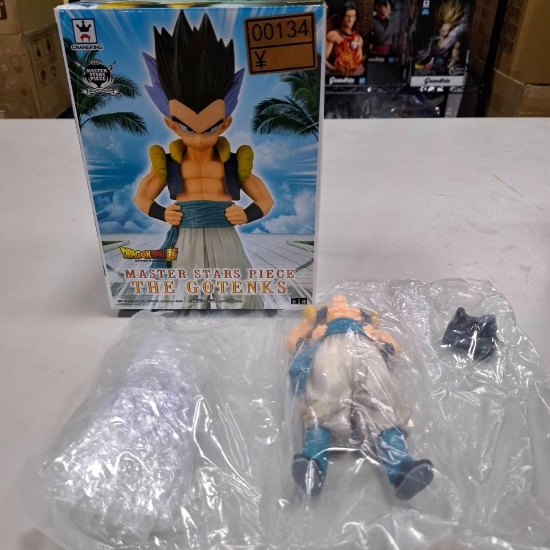 H*Ⅱ様 ⛄未使用品⛄ドラゴンボール MSP ゴテンクス 0134