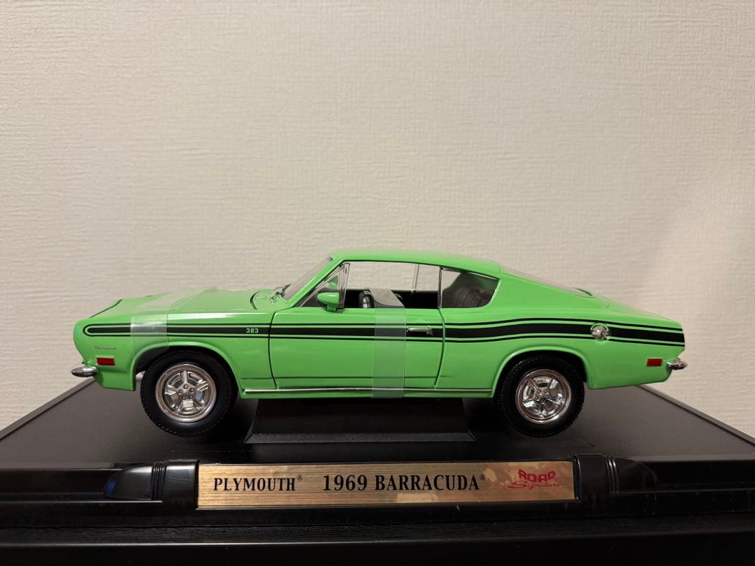 1969 Plymouth Barracuda 1/18(サブライムグリーン)