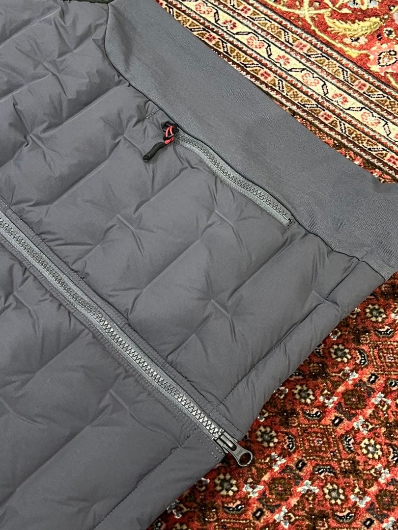 BRIEFING グレー ダウンベスト