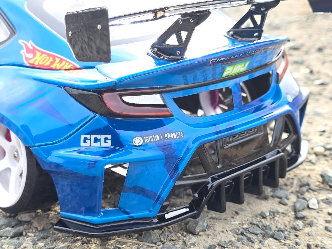 アディクション　GR86　下田紗弥加選手仕様　新品ラジコンホディ