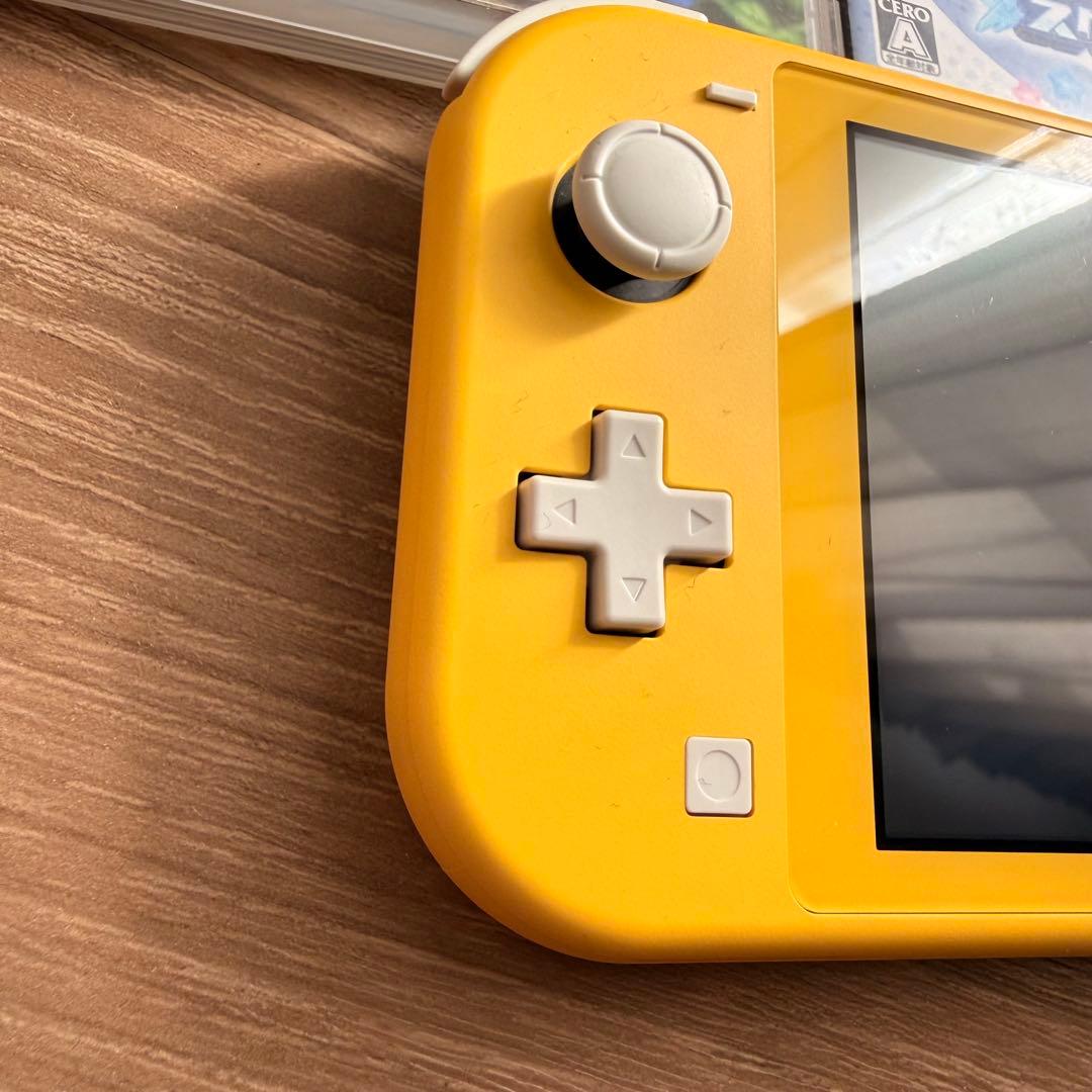 Nintendo Switch Lite イエロー + ゲーム３本