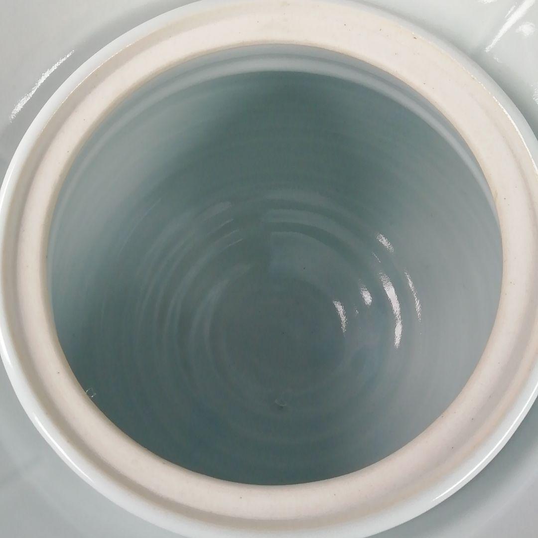 Ｔ６７４　水指　『白磁花水指』『宝林　趙誠主 造』　共箱　茶道具