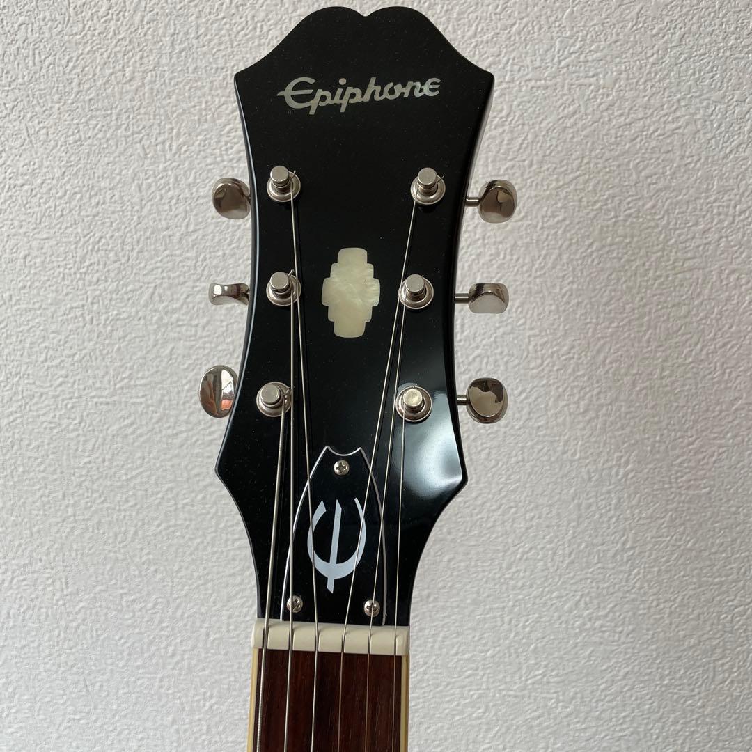 Epiphone リビエラ
