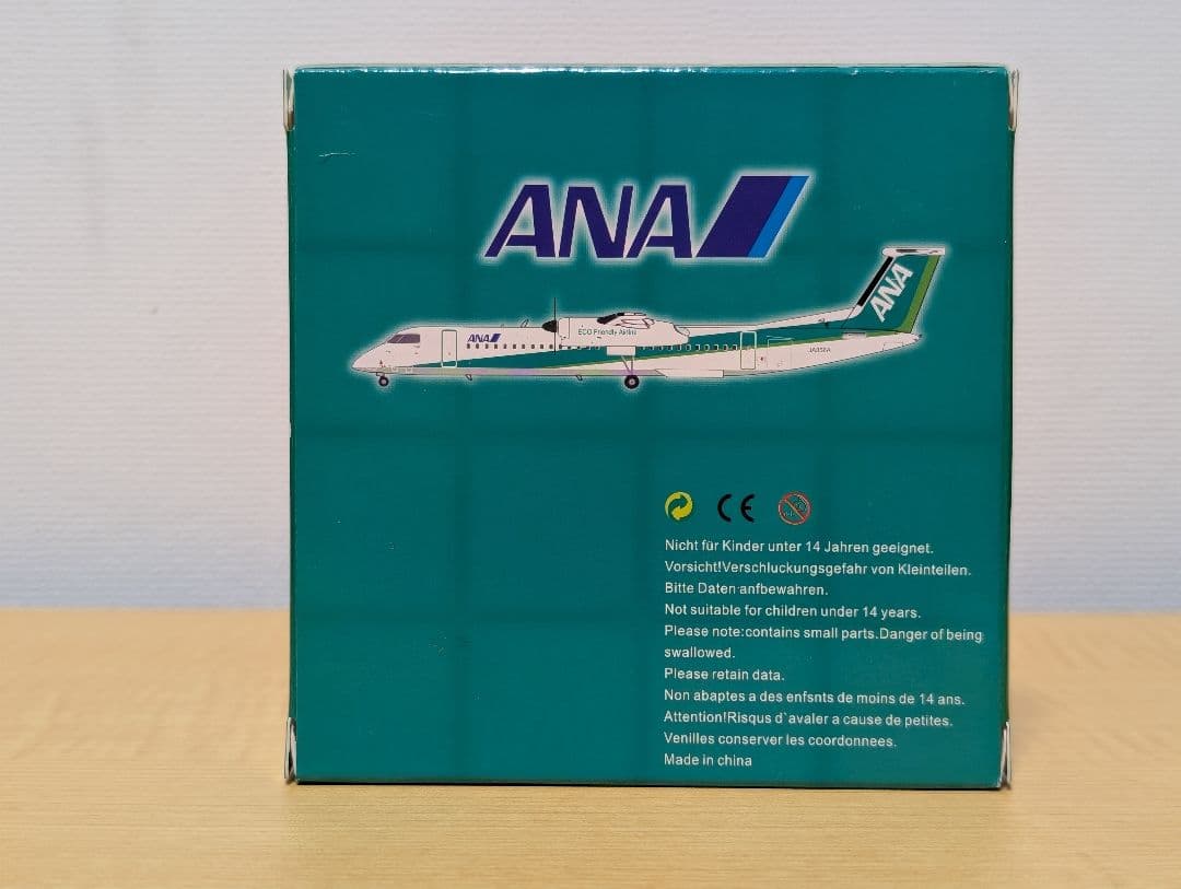 航空機・ヘリコプター ANA DHC-8-402Q Dash 8 JA856A